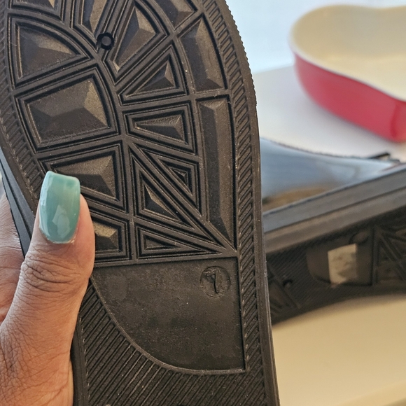 English Laundry Black High Top Sneakers - Picture 10 of 11